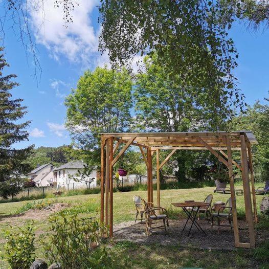 라루브불 Domaine Les Pradets B&B 외부 사진